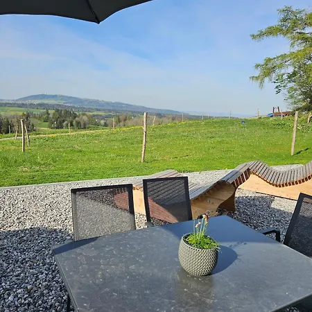 Apartament Schoene Dach-ferienwohnung Magdalena In Ruhiger Umgebung