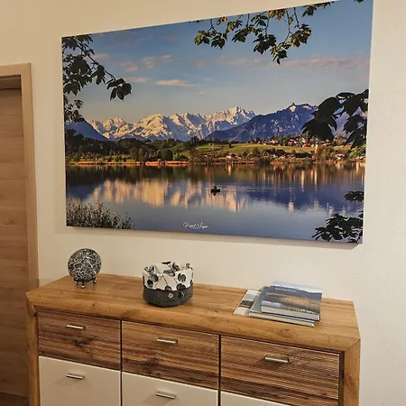 Schoene Dach-ferienwohnung Magdalena In Ruhiger Umgebung *