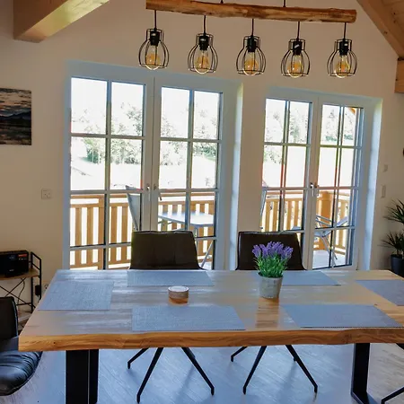 Apartament Schoene Dach-ferienwohnung Magdalena In Ruhiger Umgebung *